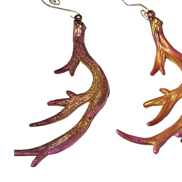 Set of (3) Gold, Pink, & hints of Red Antler Ornaments - Picture 15 of 16
